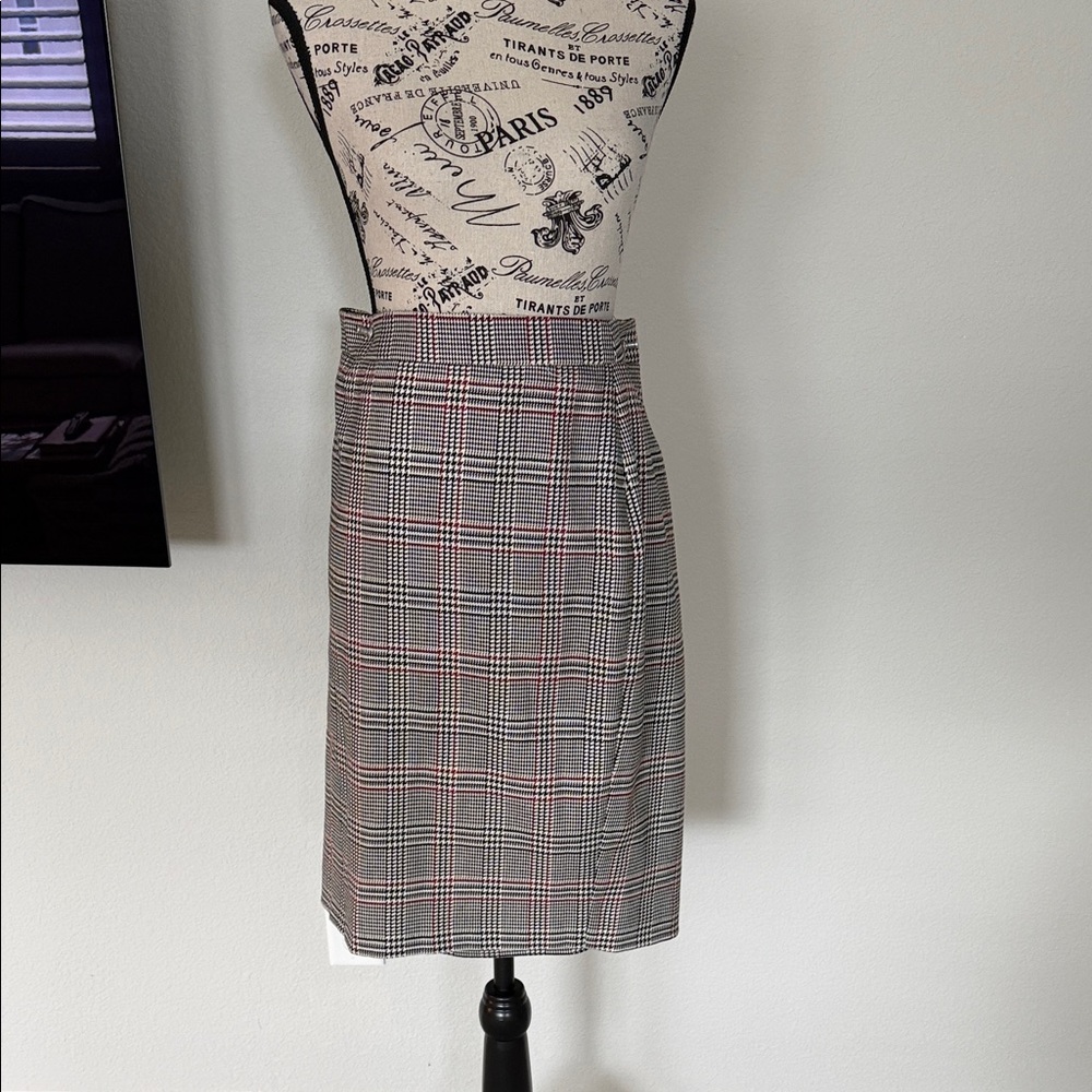 1. State Women's Plaid Pencil Skirt